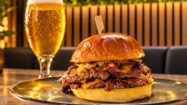 Smash burgers en Tenerife: qué las hace diferentes y dónde probarlas en Puerto de la Cruz